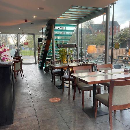 The Old Mill Thai Vintage Whitchurch  Exterior foto